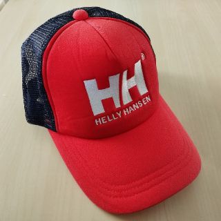 ヘリーハンセン(HELLY HANSEN)のHELLY HANSENメッシュキャップ（赤✕紺）(キャップ)