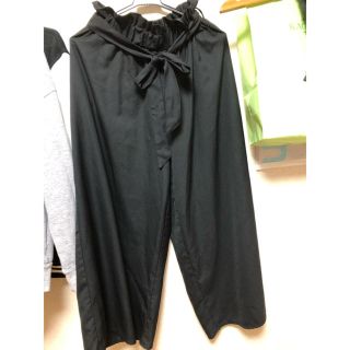 ザラ(ZARA)のリボン フレアパンツ ワイドパンツ(カジュアルパンツ)