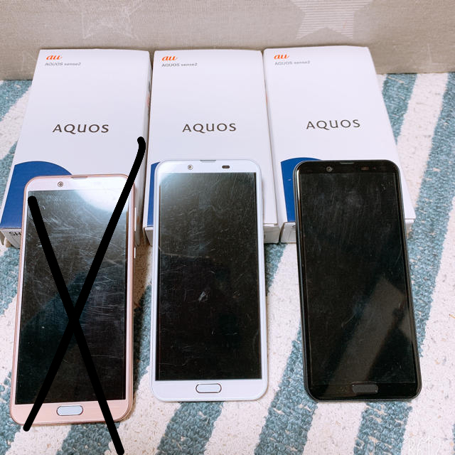 AQUOS(アクオス)のAQUOS season2 シルキーホワイト スマホ/家電/カメラのスマートフォン/携帯電話(スマートフォン本体)の商品写真