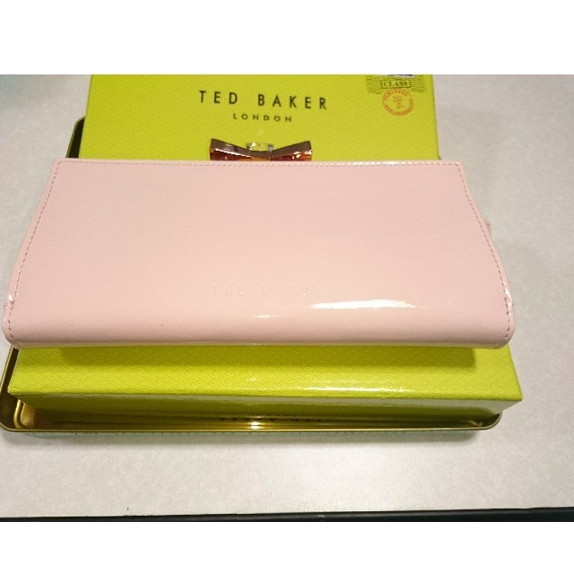 TED BAKER(テッドベイカー)のはなちゃん様専用ページです。 デッドベーカー   新品未使用 タグつき。 メンズのファッション小物(長財布)の商品写真