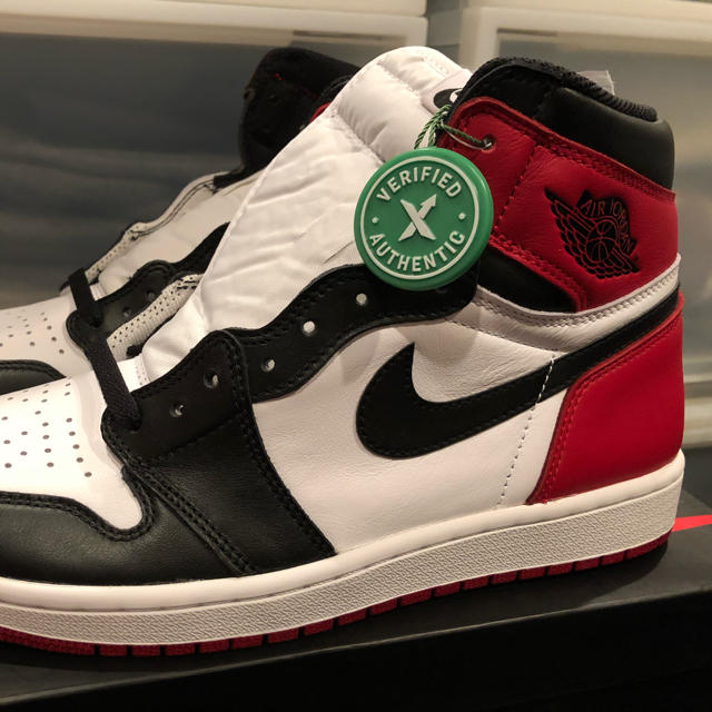 NIKE(ナイキ)の2016年 つま黒 NIKE AIR JORDAN 1 OG BLACK TOE メンズの靴/シューズ(スニーカー)の商品写真