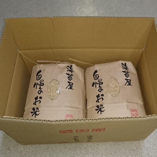 maha様 専用 無農薬 玄米コシヒカリ10kg(5kg×2)令和元年 徳島県産 食品/飲料/酒の食品(米/穀物)の商品写真