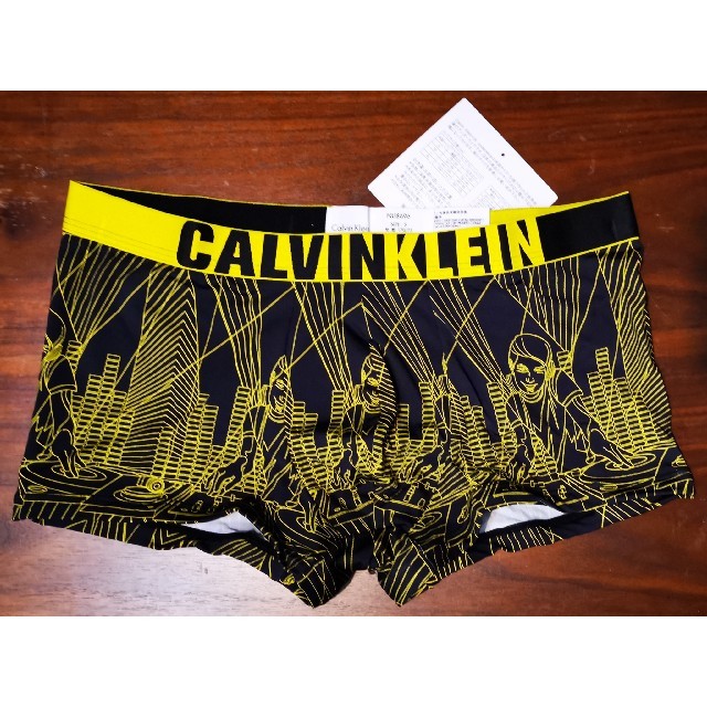 Calvin Klein(カルバンクライン)のカルバンクライン　新品　メンズ　ボクサーパンツ(DJイエローS) メンズのアンダーウェア(ボクサーパンツ)の商品写真