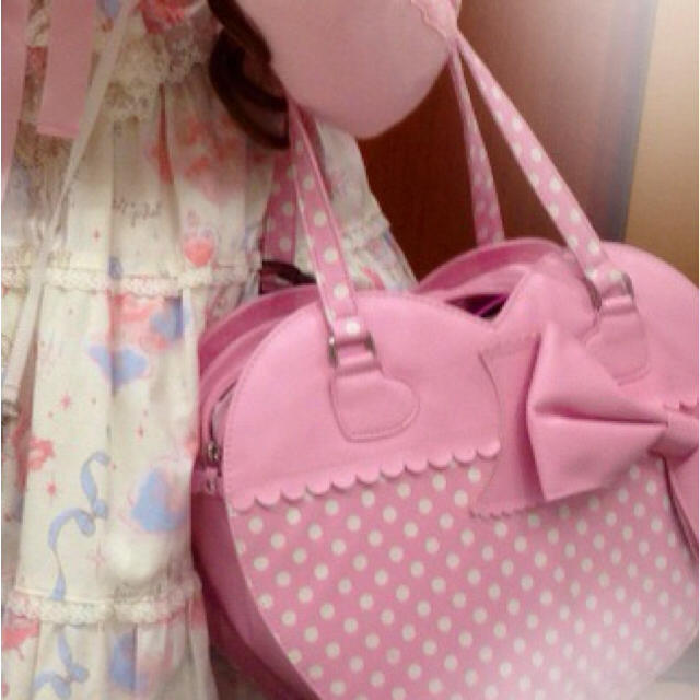 metamorphose temps de fille(メタモルフォーゼタンドゥフィーユ)のリルハートバッグ♡ レディースのバッグ(ハンドバッグ)の商品写真