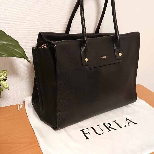 Furla(フルラ)の【専用】フルラ 大容量 レザートートバッグ  レディースのバッグ(トートバッグ)の商品写真