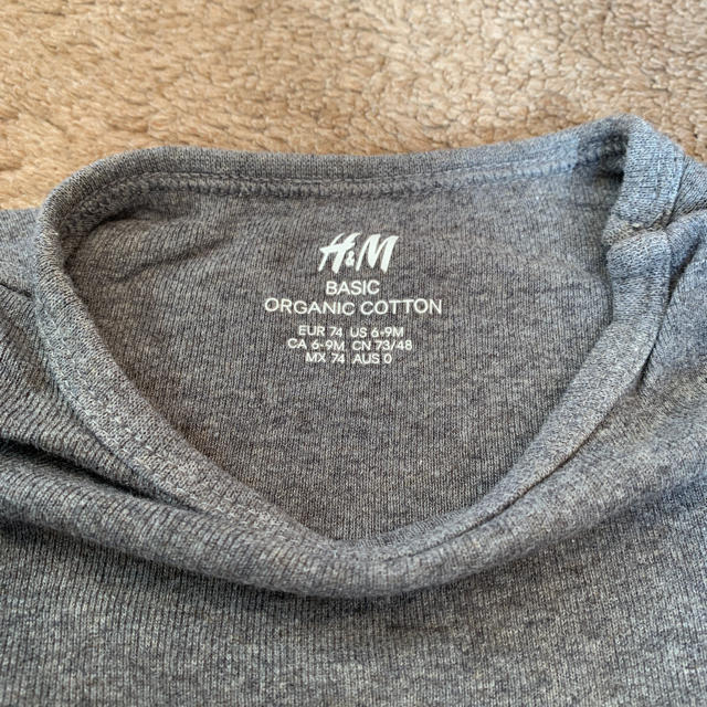 H&M(エイチアンドエム)の長袖ロンパース　3枚 キッズ/ベビー/マタニティのベビー服(~85cm)(肌着/下着)の商品写真