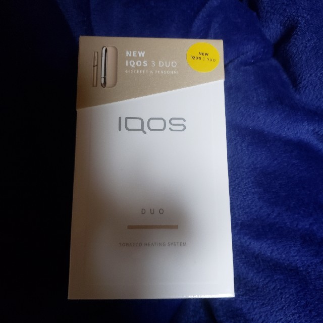 IQOS(アイコス)の★IQOS ３ DUO★ゴールド新品未使用未開封 メンズのファッション小物(タバコグッズ)の商品写真