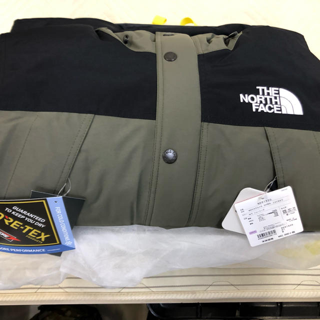 新作ウエア FACE NORTH THE - Mサイズ ニュートープ マウンテンダウン