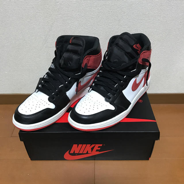 NIKE(ナイキ)のAIR JORDAN 1 RETRO HIGH OG TRACK RED  メンズの靴/シューズ(スニーカー)の商品写真