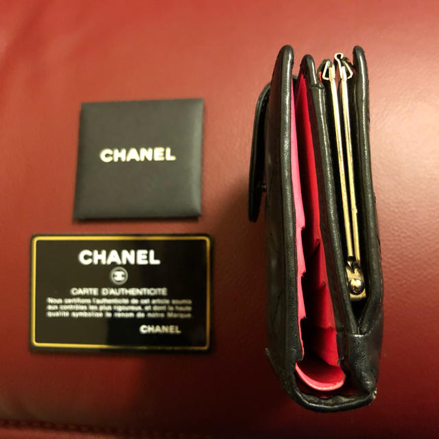 CHANEL(シャネル)の一色恋時様専用！CHANEL/カンボンライン/ココマーク/財布 レディースのファッション小物(財布)の商品写真