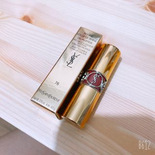 イヴサンローランボーテ(Yves Saint Laurent Beaute)のYSL ルージュヴォリュプテシャイン 76 限定色(口紅)