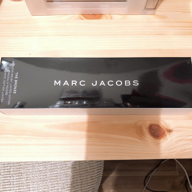 MARC JACOBS(マークジェイコブス)のマークジェイコブス　フェイスブラシ コスメ/美容のベースメイク/化粧品(その他)の商品写真