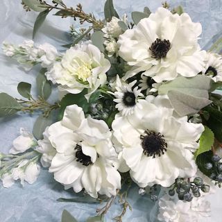 アネモネと春の花のウェディングブーケの通販 By Bellini S Shop ラクマ アネモネと春の花のウェディングブーケの通販 By Bellini S Shop ラクマ