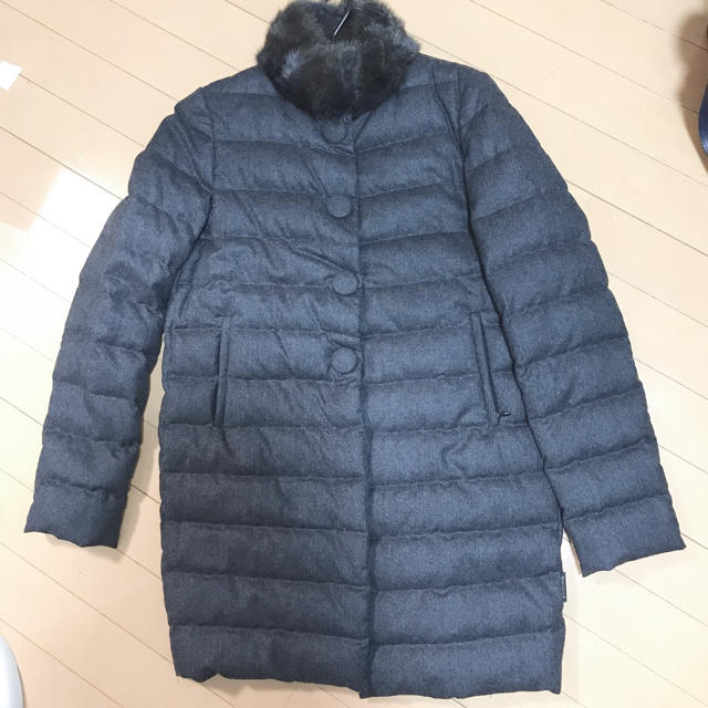 MONCLER(モンクレール)のモンクレール　ダウン　正規品　ファー レディースのジャケット/アウター(ダウンコート)の商品写真