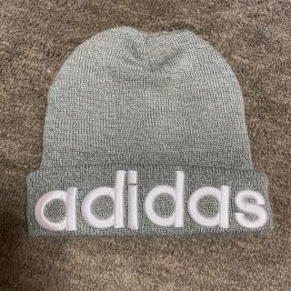 アディダス(adidas)のadidas ニット帽(ニット帽/ビーニー)