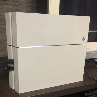 プレイステーション4(PlayStation4)のPS4 本体 500GB Glacier White(家庭用ゲーム機本体)