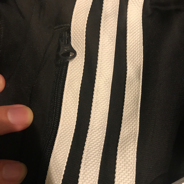 adidas(アディダス)の新品　最安　adidas sst track pants  メンズのパンツ(その他)の商品写真