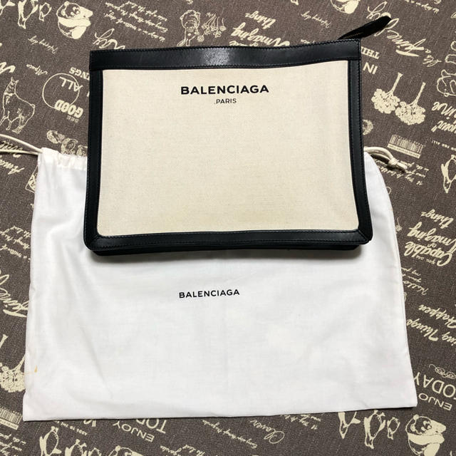 美品　バレンシアガ　クラッチバッグ　BALENCIAGA