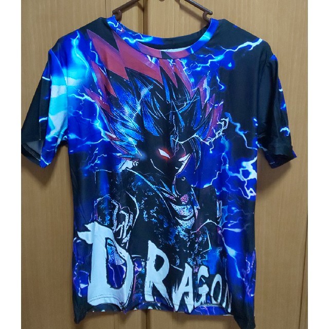 13  ドラゴンボール スパーサイヤ人 孫悟空 Tシャツ XS メンズのトップス(Tシャツ/カットソー(半袖/袖なし))の商品写真