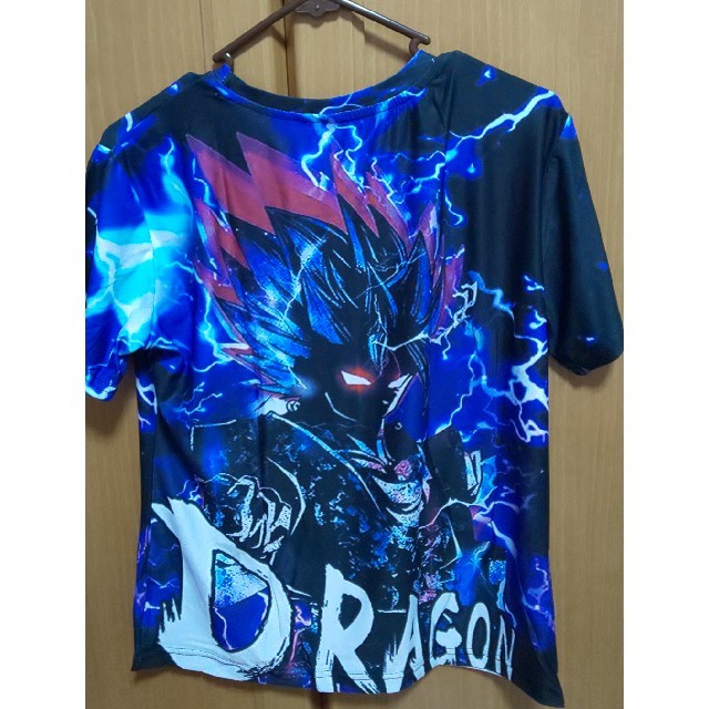 13  ドラゴンボール スパーサイヤ人 孫悟空 Tシャツ XS メンズのトップス(Tシャツ/カットソー(半袖/袖なし))の商品写真