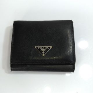 プラダ(PRADA)のPRADA　正規品　サフィアーノ　レザー　人気モデル　折財布(財布)