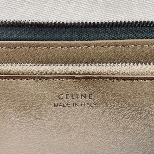 celine(セリーヌ)の★売約済み★セリーヌ/CELINE ラウンドファスナー長財布　 レディースのファッション小物(財布)の商品写真