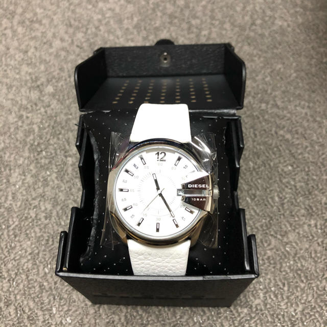 ディーゼル 腕時計 DZ-1405 ホワイトのサムネイル