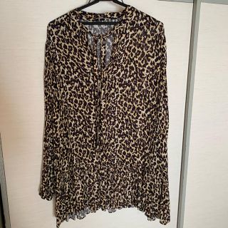 ザラ(ZARA)のZARA レオパード柄　ボウタイブラウス(シャツ/ブラウス(長袖/七分))