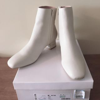 驚きの価格 DIANAホワイトブーツ - ブーツ - www.indiashopps.com 特別割引中 ダイアナ ホワイト ブーツ DIANA ブーツ