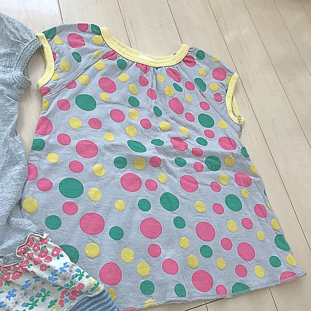 KP(ニットプランナー)のKP★ニットプランナー★Tシャツセット キッズ/ベビー/マタニティのキッズ服女の子用(90cm~)(Tシャツ/カットソー)の商品写真