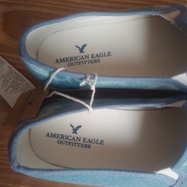 American Eagle(アメリカンイーグル)の男女兼用　タグ付き新品　アメリカンイーグル　デニムスリッポン メンズの靴/シューズ(スリッポン/モカシン)の商品写真