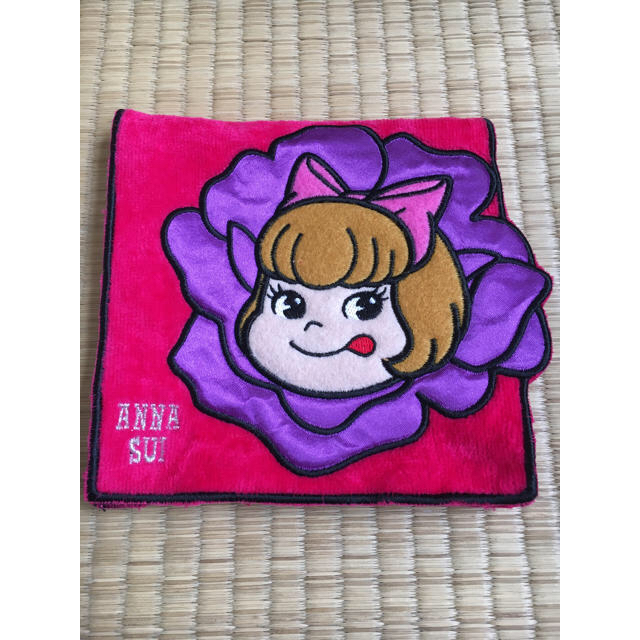 ANNA SUI(アナスイ)の【最終値下げ】ANNA SUI ペコラ　ポケットタオルハンカチ レディースのファッション小物(ハンカチ)の商品写真