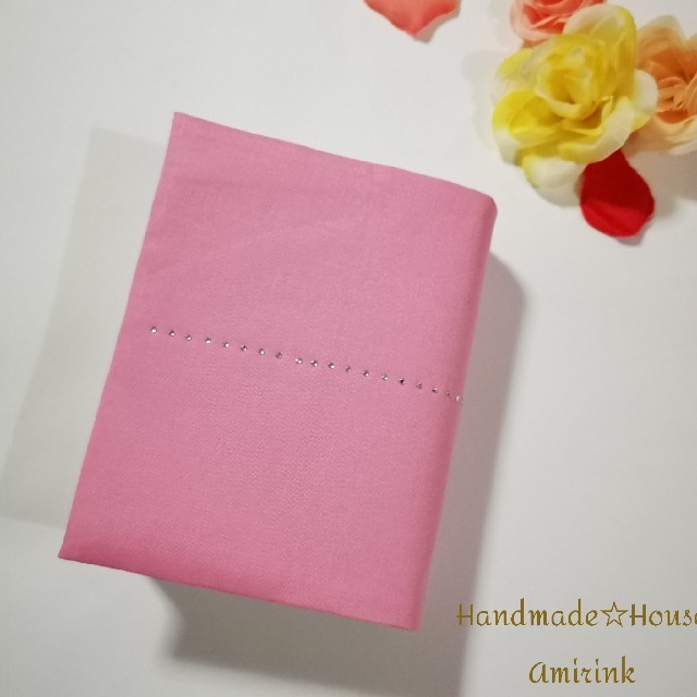ラインストーン付き小型聖書カバー ハンドメイドの文具/ステーショナリー(ブックカバー)の商品写真