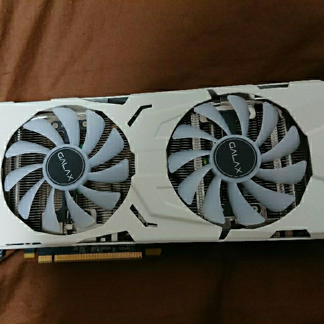 GK-GTX1070Ti-E8GB/WHITE　本体のみ