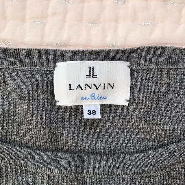 LANVIN en Bleu(ランバンオンブルー)の専用⭐️LANVIN en Bleu 袖フリルボーダー柄ニット 38 レディースのトップス(ニット/セーター)の商品写真