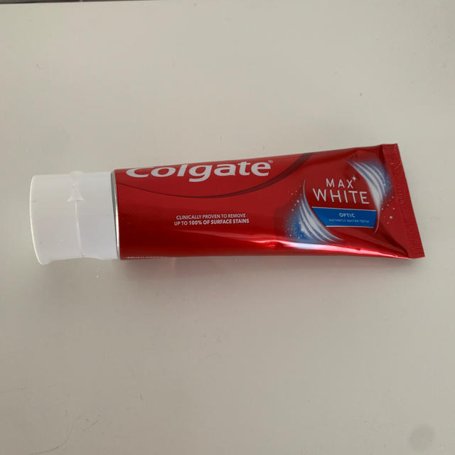 海外購入　歯磨き粉　COLGATE MAX WHITE コルゲート コスメ/美容のオーラルケア(歯磨き粉)の商品写真