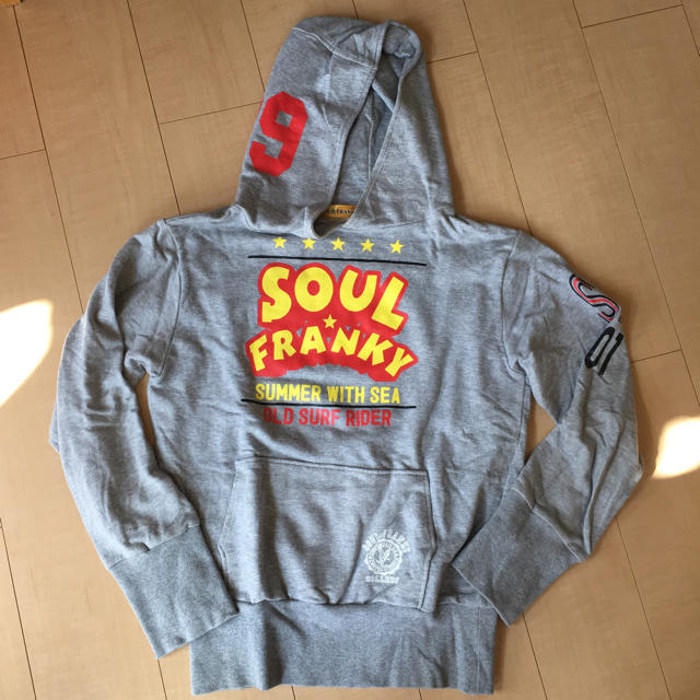 SOUL FRANKY(ソウルフランキー)のSOULFRANKY＊Mサイズ＊パーカー メンズのトップス(パーカー)の商品写真