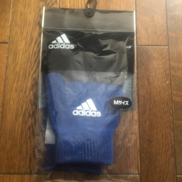 adidas(アディダス)の新品　アディダス　手袋　Mサイズ メンズのファッション小物(手袋)の商品写真