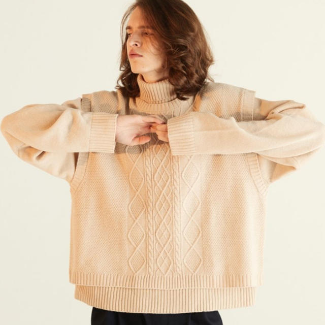 SUNSEA(サンシー)の3way Layered Turtleneck Knit (Beige) メンズのトップス(ニット/セーター)の商品写真