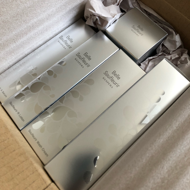 ベルスフリール レスペラ5点セット - 洗顔料