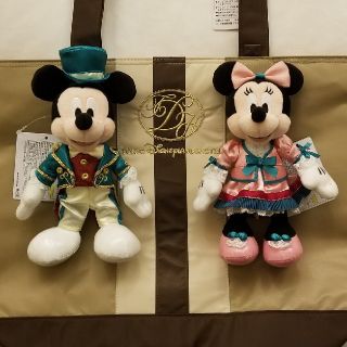 ディズニー(Disney)のディズニーランドホテル　限定　エクスクルーシブ　トート　ぬいぐるみバッジ (キャラクターグッズ)