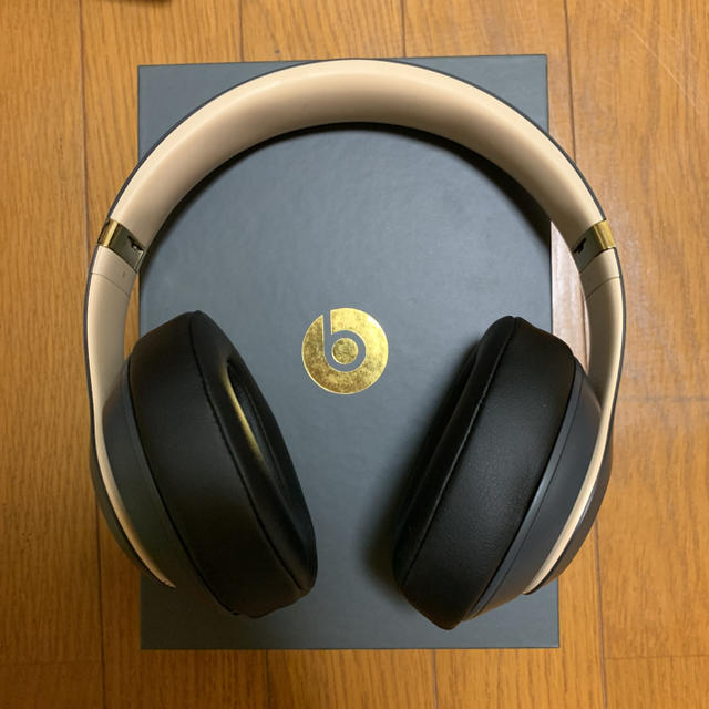 Beats by Dr Dre(ビーツバイドクタードレ)のbeats studio3 wireless  スマホ/家電/カメラのオーディオ機器(ヘッドフォン/イヤフォン)の商品写真