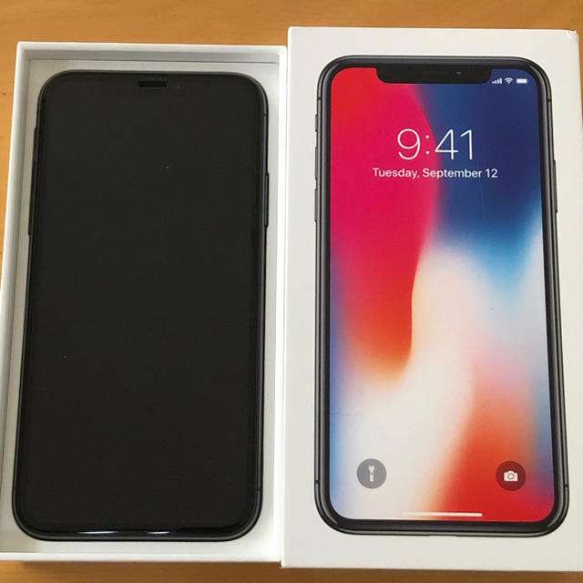 iPhone X 64Gb SIMフリー space gray