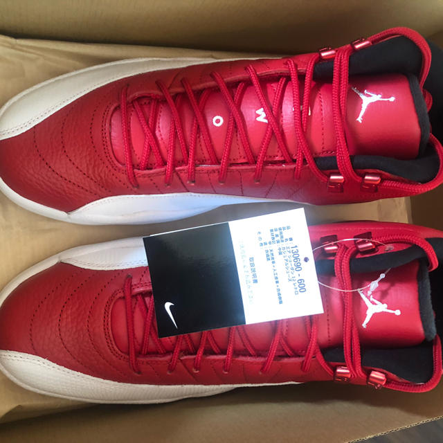 NIKE(ナイキ)の納品書原本付き NIKE AIR JORDAN 12 RETRO GYM RED メンズの靴/シューズ(スニーカー)の商品写真