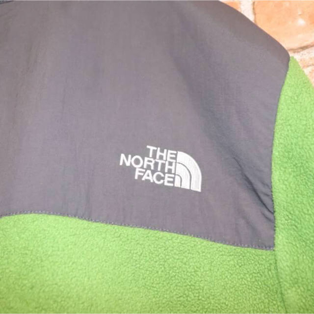 THE NORTH FACE(ザノースフェイス)の古着　THE NORTH FACE  フリースジャケット メンズのジャケット/アウター(マウンテンパーカー)の商品写真