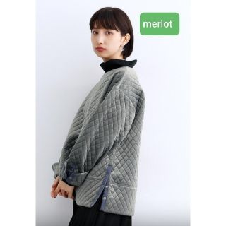 メルロー(merlot)の《 merlot・メルロー 》キルティングスエード配色スナップボタンプルオーバー(カットソー(長袖/七分))