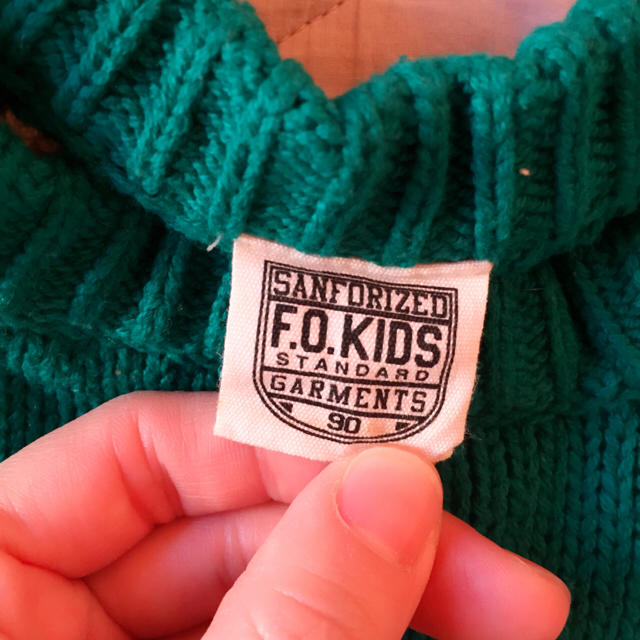 F.O.KIDS(エフオーキッズ)のF.O.KIDS 星柄ニット 90 キッズ/ベビー/マタニティのキッズ服男の子用(90cm~)(ニット)の商品写真