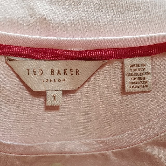 TED BAKER(テッドベイカー)のTED BAKER LONDON☆Tシャツ(美品) レディースのトップス(Tシャツ(半袖/袖なし))の商品写真