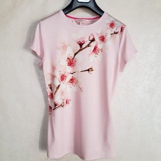 テッドベイカー(TED BAKER)のTED BAKER LONDON☆Tシャツ(美品)(Tシャツ(半袖/袖なし))