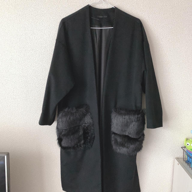 GU(ジーユー)のGU ポケットファーコート レディースのジャケット/アウター(ロングコート)の商品写真